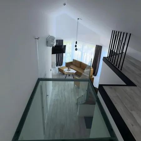 לינה וארוחת בוקר Rasmus קולובז'ג